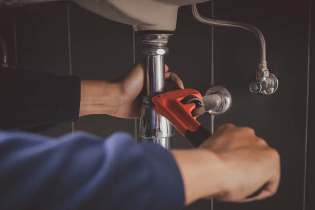 Best Faucet Repair  in Helotes, TX